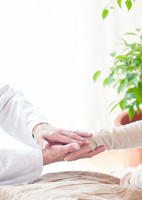 当院では、緊急時の往診対応も行っております。